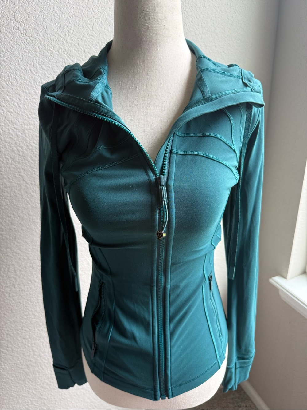 Lululemon Teal Women's Zip-Up Hooded Define Jacket
